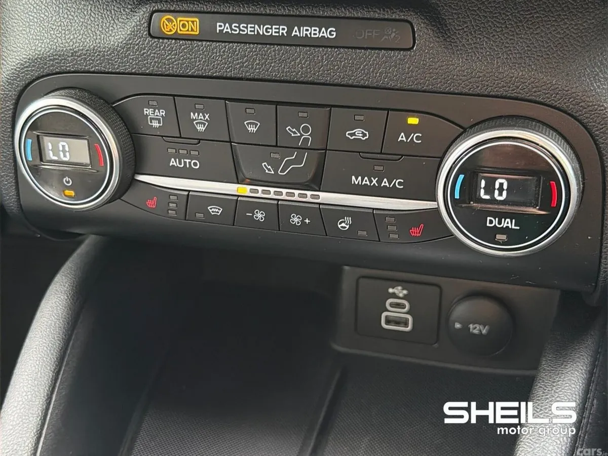 Ford Kuga SUV, Petrol Hybrid, 2022, Grey