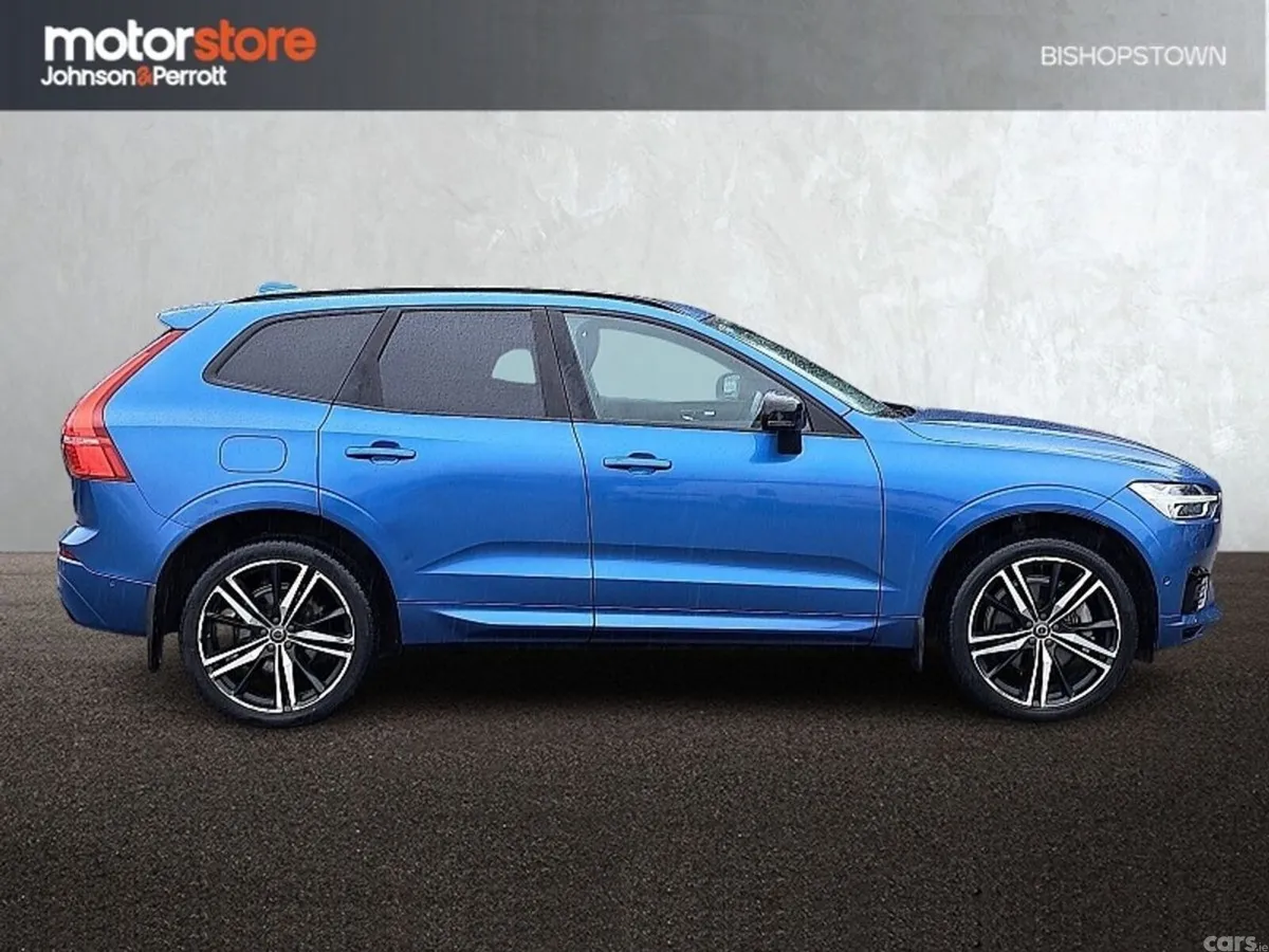 Volvo XC60 SUV, Petrol Plug-in Hybrid, 2020, Blue