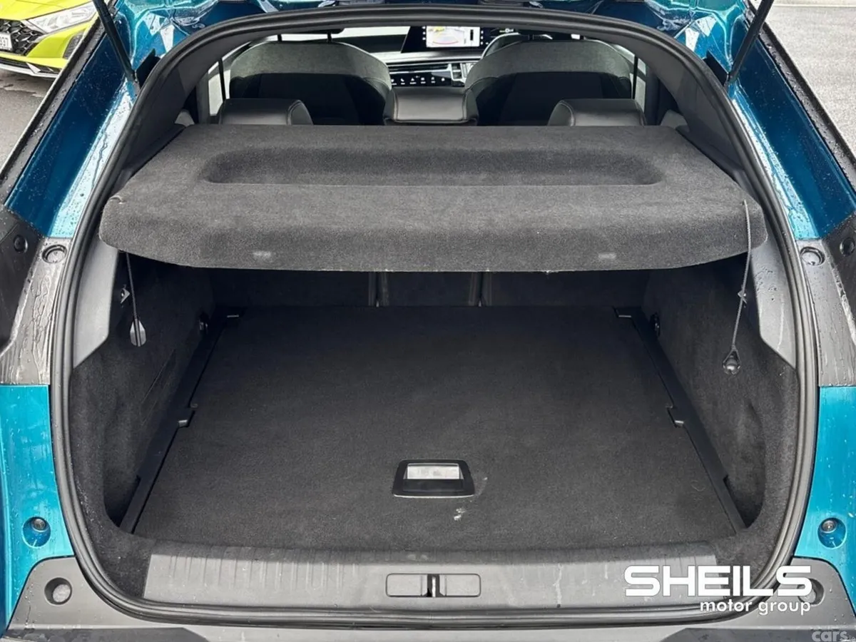Peugeot 3008 MPV, Electric, 2024, Blue