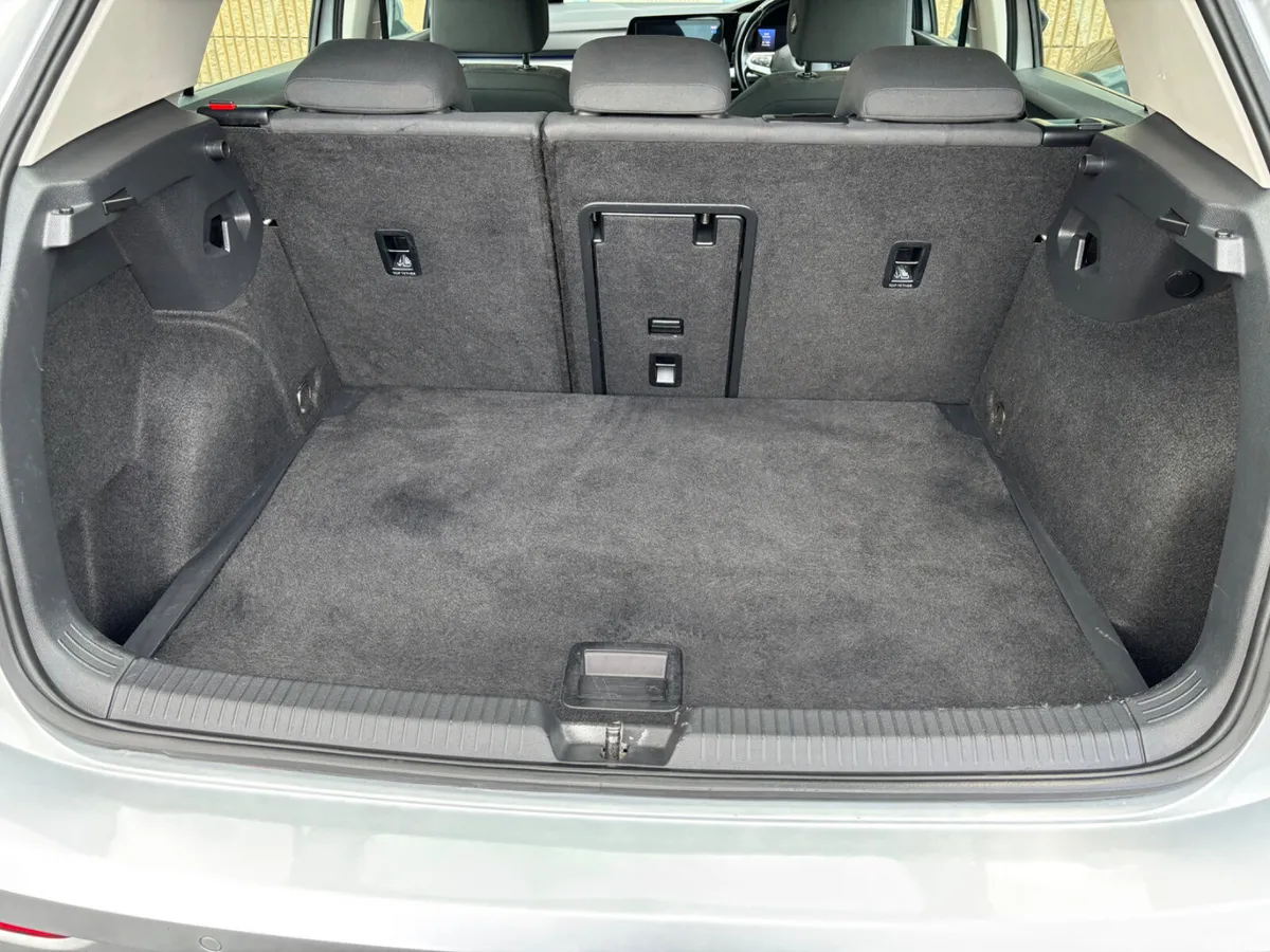 Volkswagen Golf Estate, Petrol, 2021, Grey