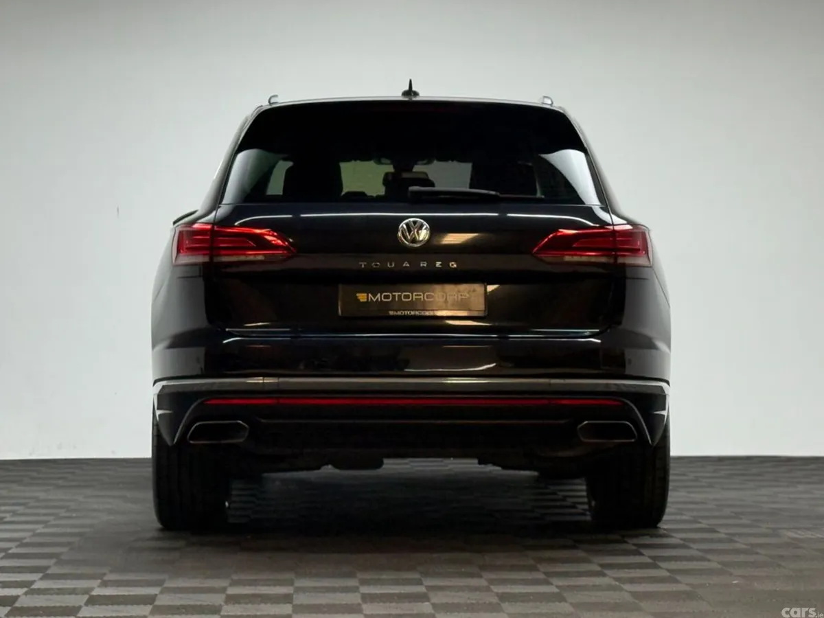 Volkswagen Touareg SUV, Diesel, 2019, Black