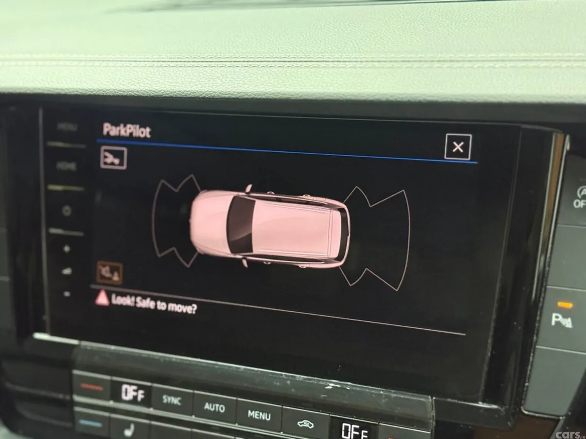 Volkswagen Touareg SUV, Diesel, 2019, Black
