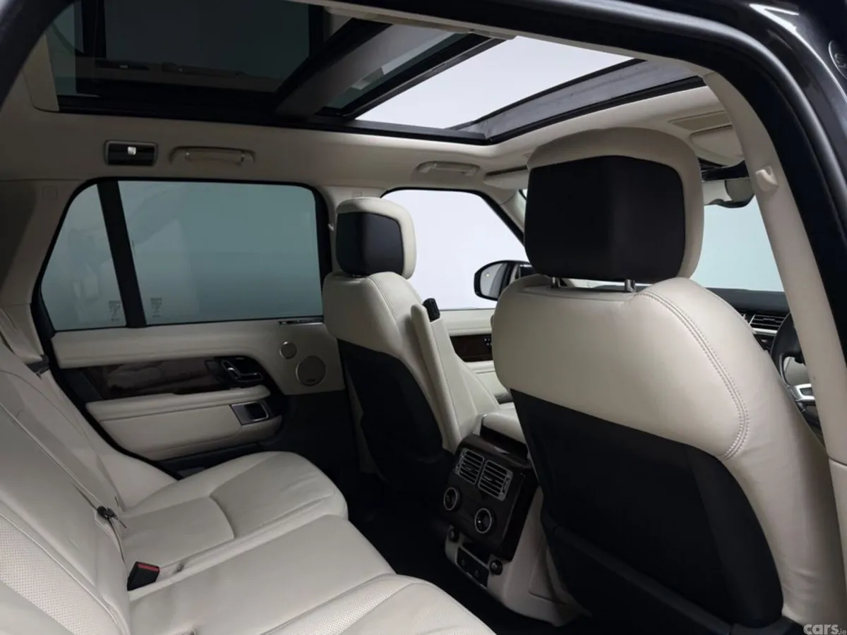 Land Rover Range Rover SUV, Petrol Plug-in Hybrid, 2021, Grey