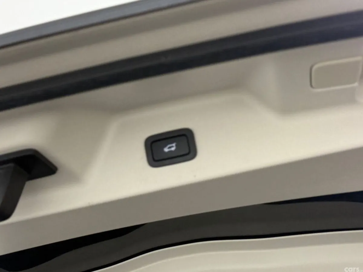 Land Rover Range Rover SUV, Petrol Plug-in Hybrid, 2021, Grey