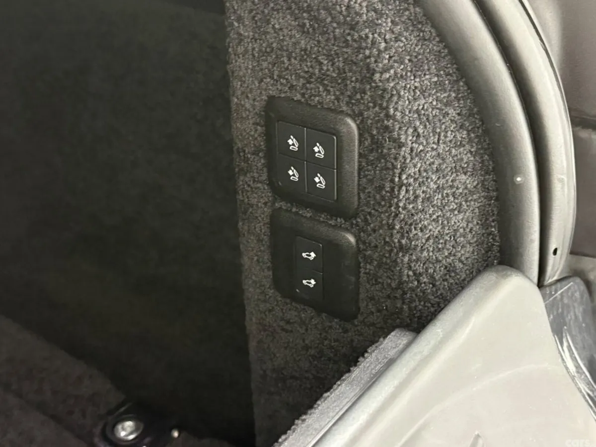 Land Rover Range Rover SUV, Petrol Plug-in Hybrid, 2021, Grey
