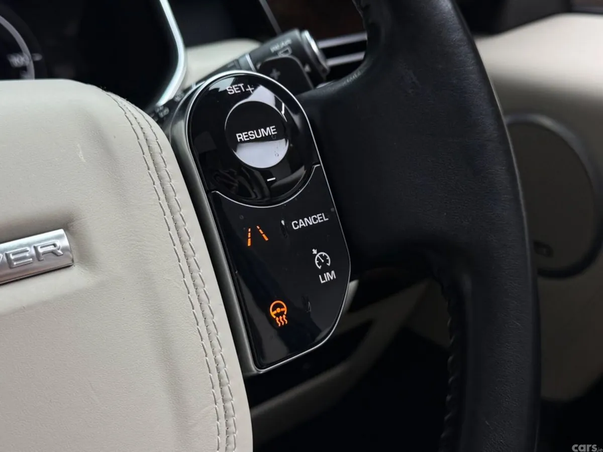 Land Rover Range Rover SUV, Petrol Plug-in Hybrid, 2021, Grey