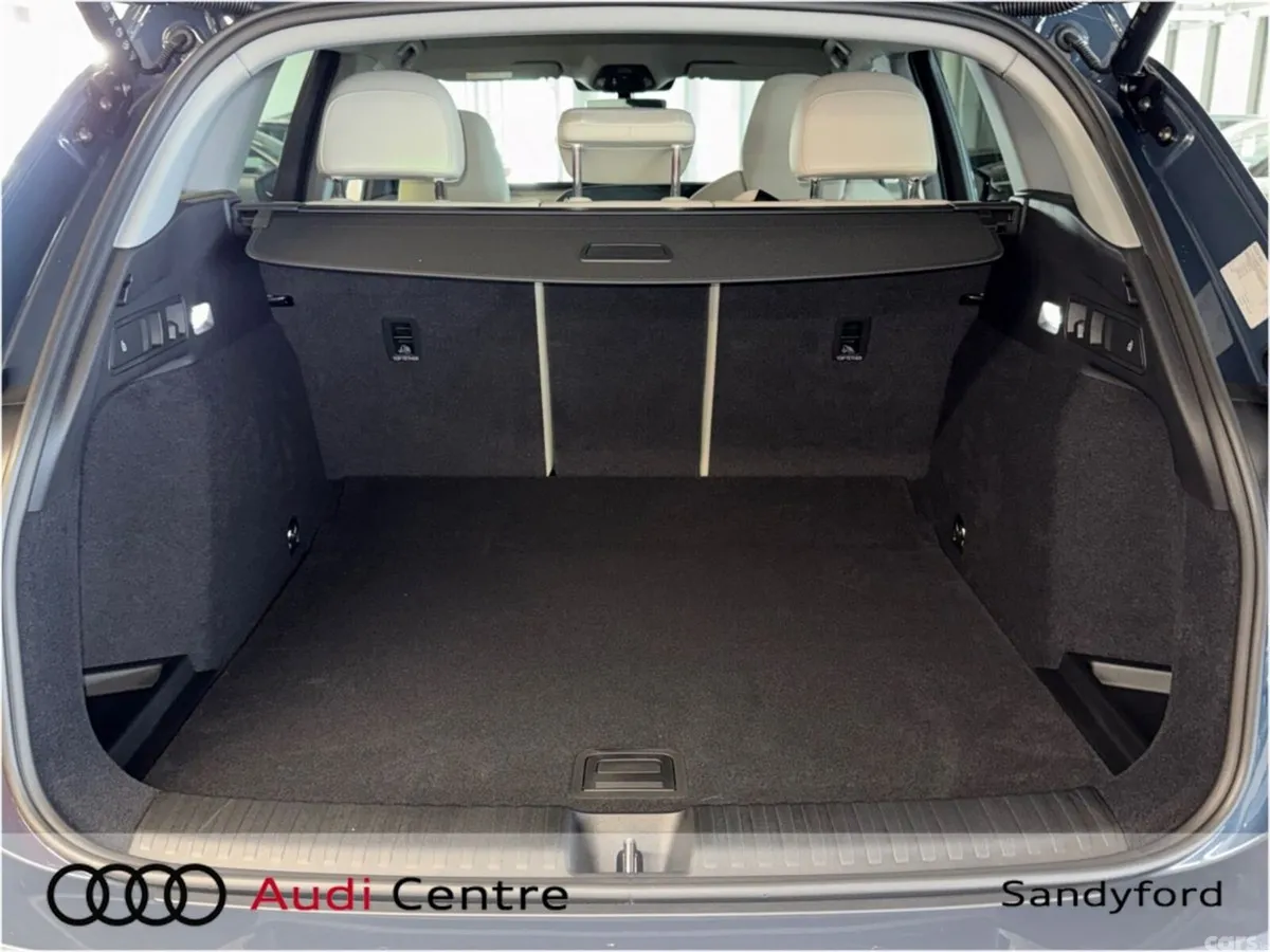 Audi Q6 e-tron SUV, Electric, 2026, Blue
