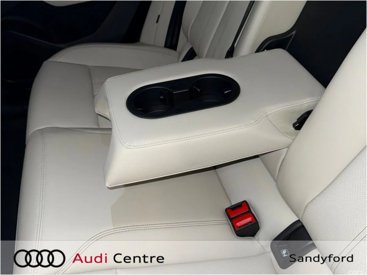 Audi Q6 e-tron SUV, Electric, 2026, Blue