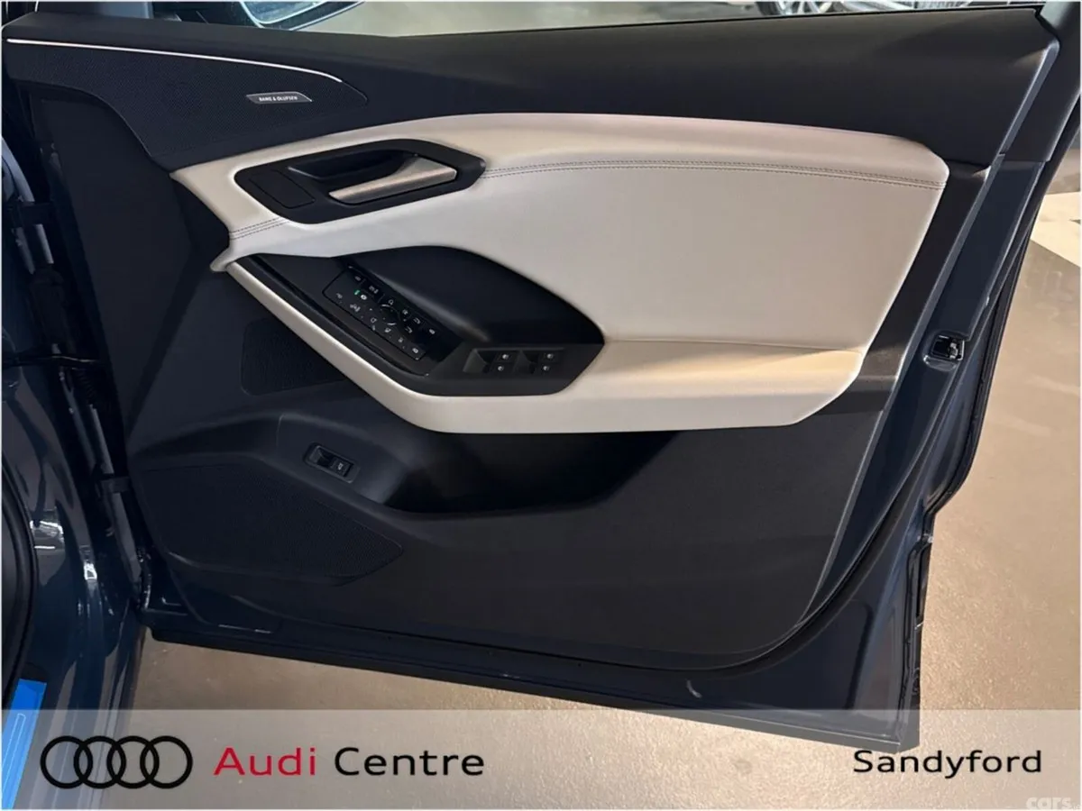 Audi Q6 e-tron SUV, Electric, 2026, Blue