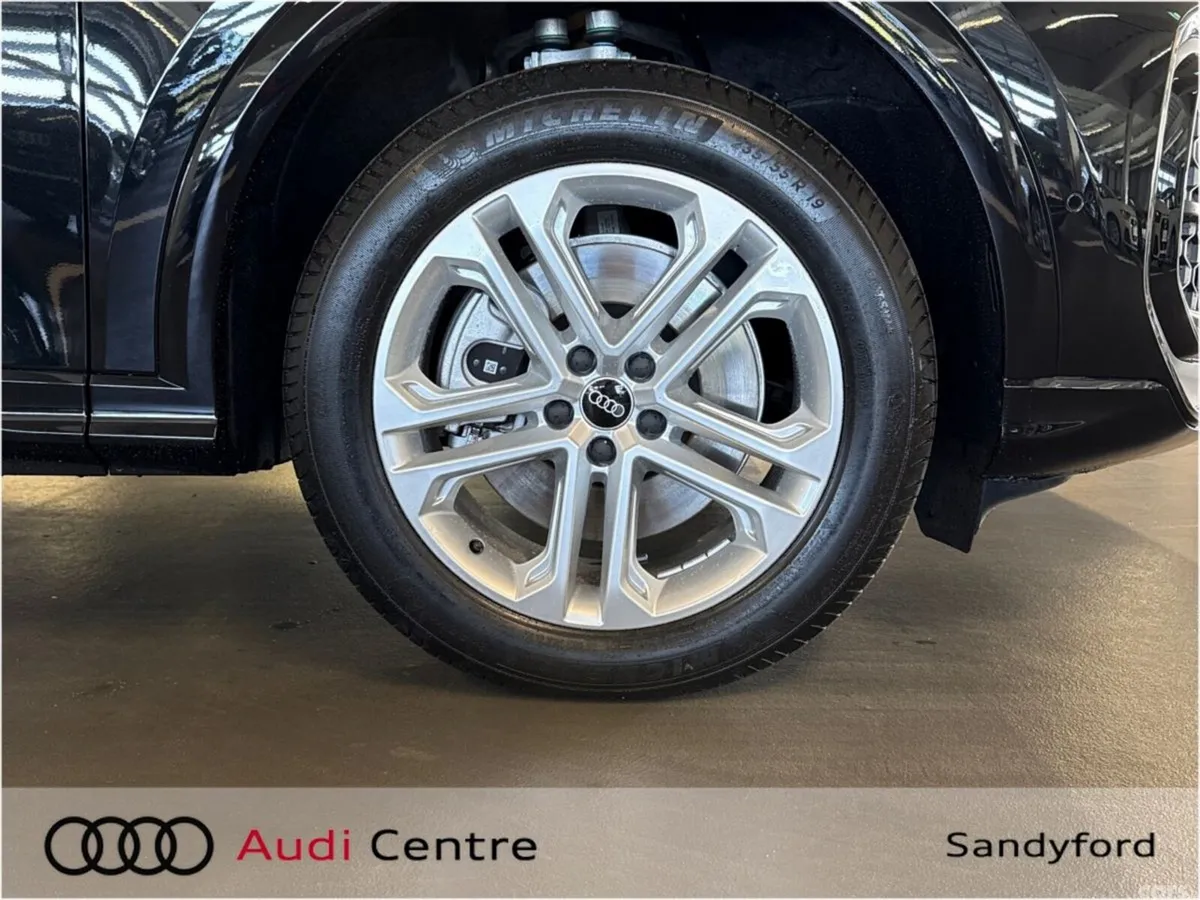 Audi Q5 SUV, Petrol Plug-in Hybrid, 2026, Black