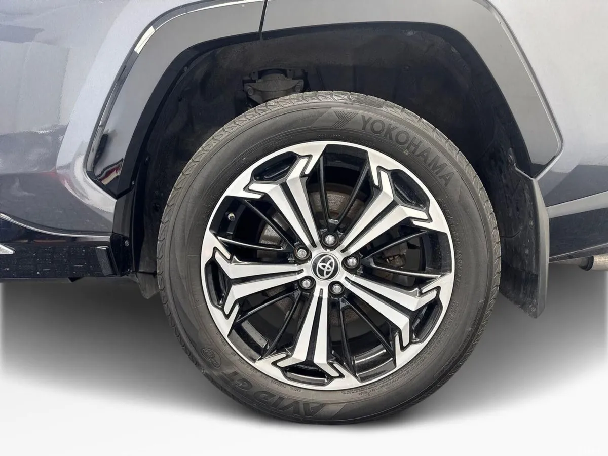 Toyota RAV4 SUV, Petrol Hybrid, 2022, Grey