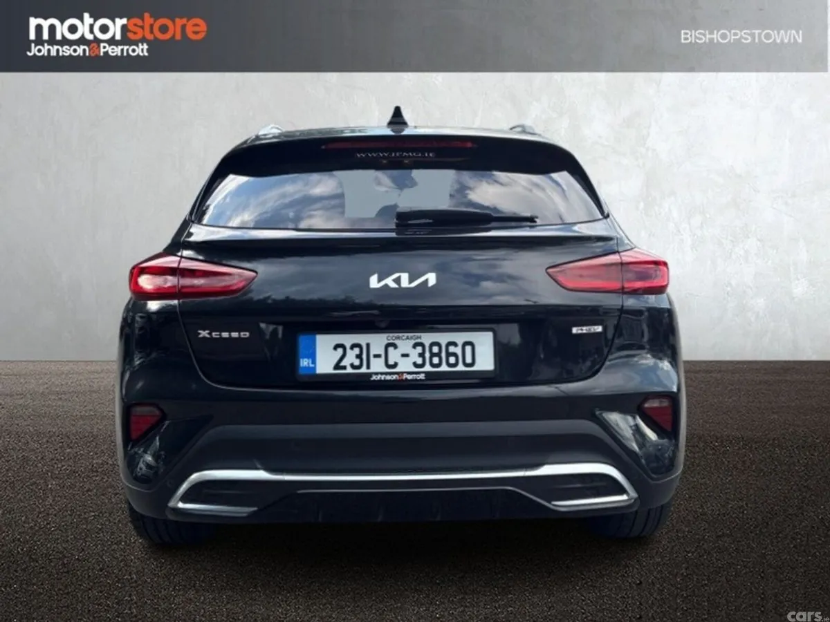 Kia XCeed Hatchback, Petrol Plug-in Hybrid, 2023, Black