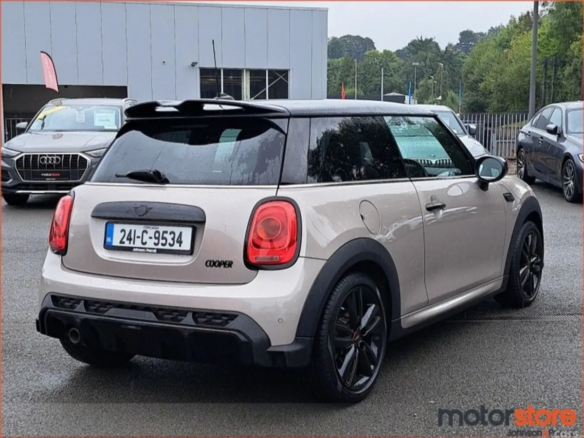 Mini Cooper Hatchback, Petrol, 2024, Grey