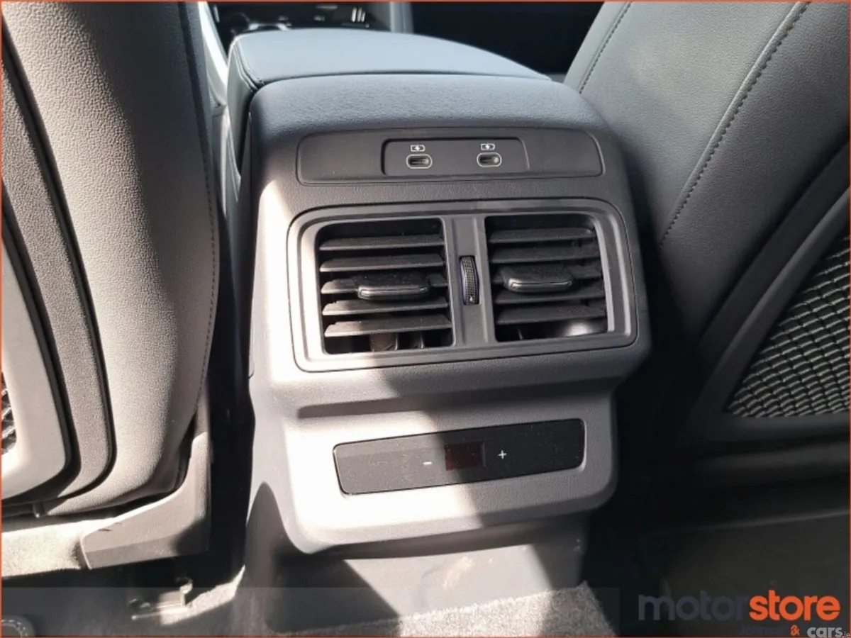 Audi Q5 SUV, Petrol Plug-in Hybrid, 2026, Grey