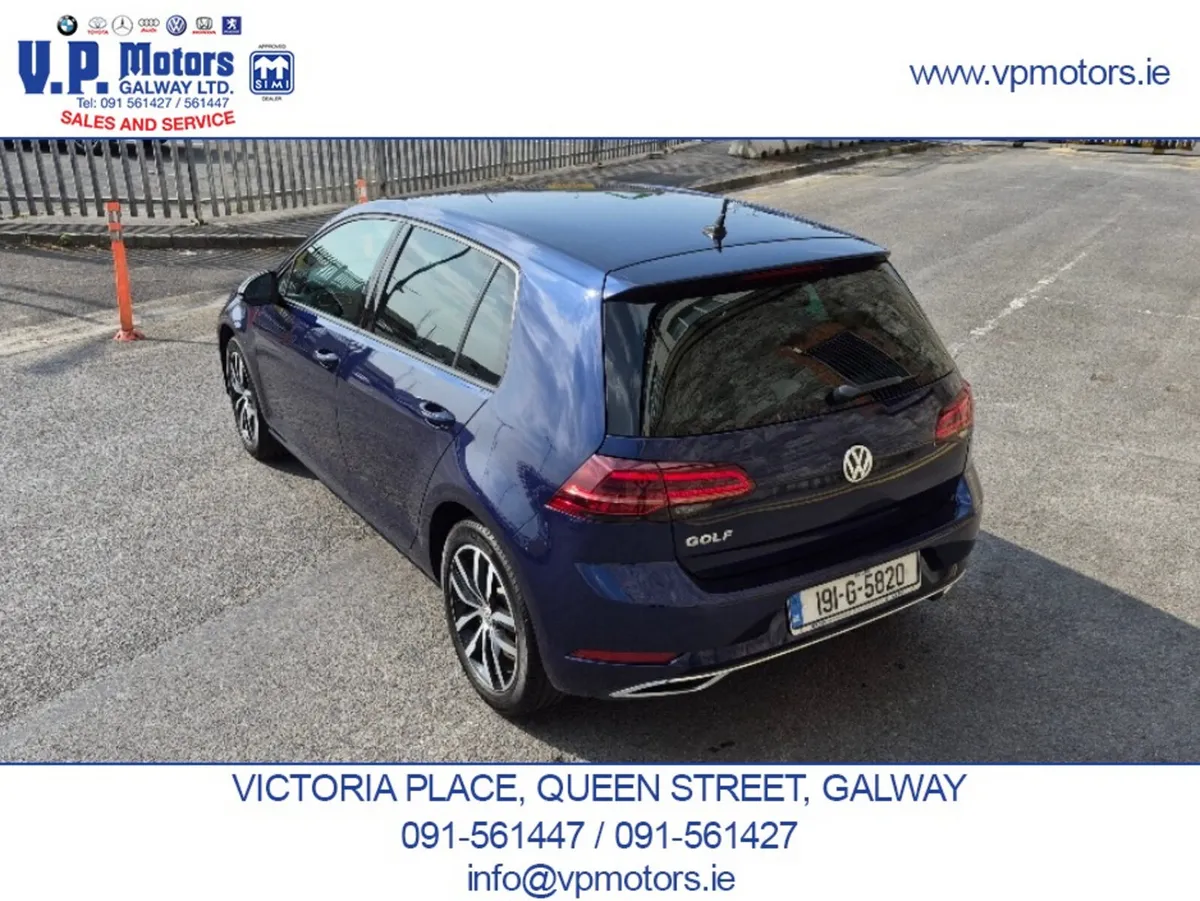 Volkswagen Golf Hatchback, Petrol, 2019, Blue