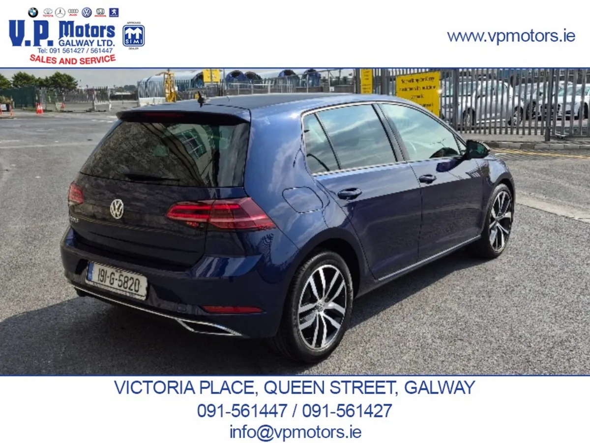 Volkswagen Golf Hatchback, Petrol, 2019, Blue