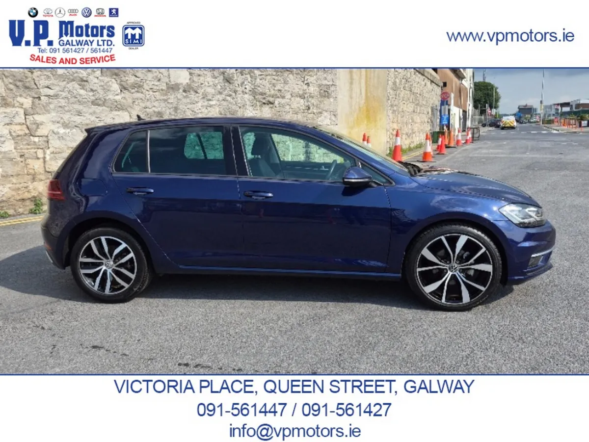 Volkswagen Golf Hatchback, Petrol, 2019, Blue
