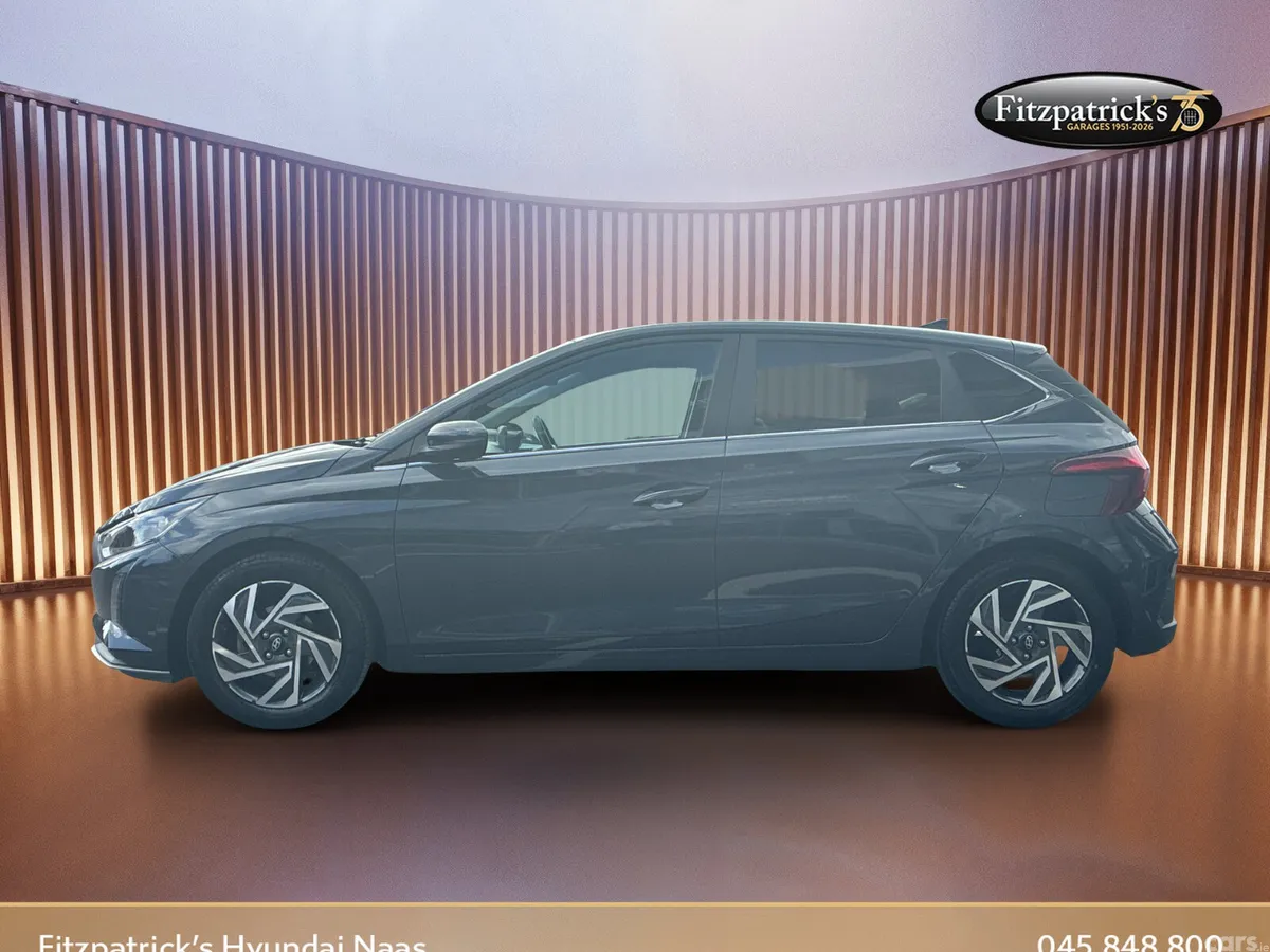 Hyundai i20 Hatchback, Petrol, 2024, Grey