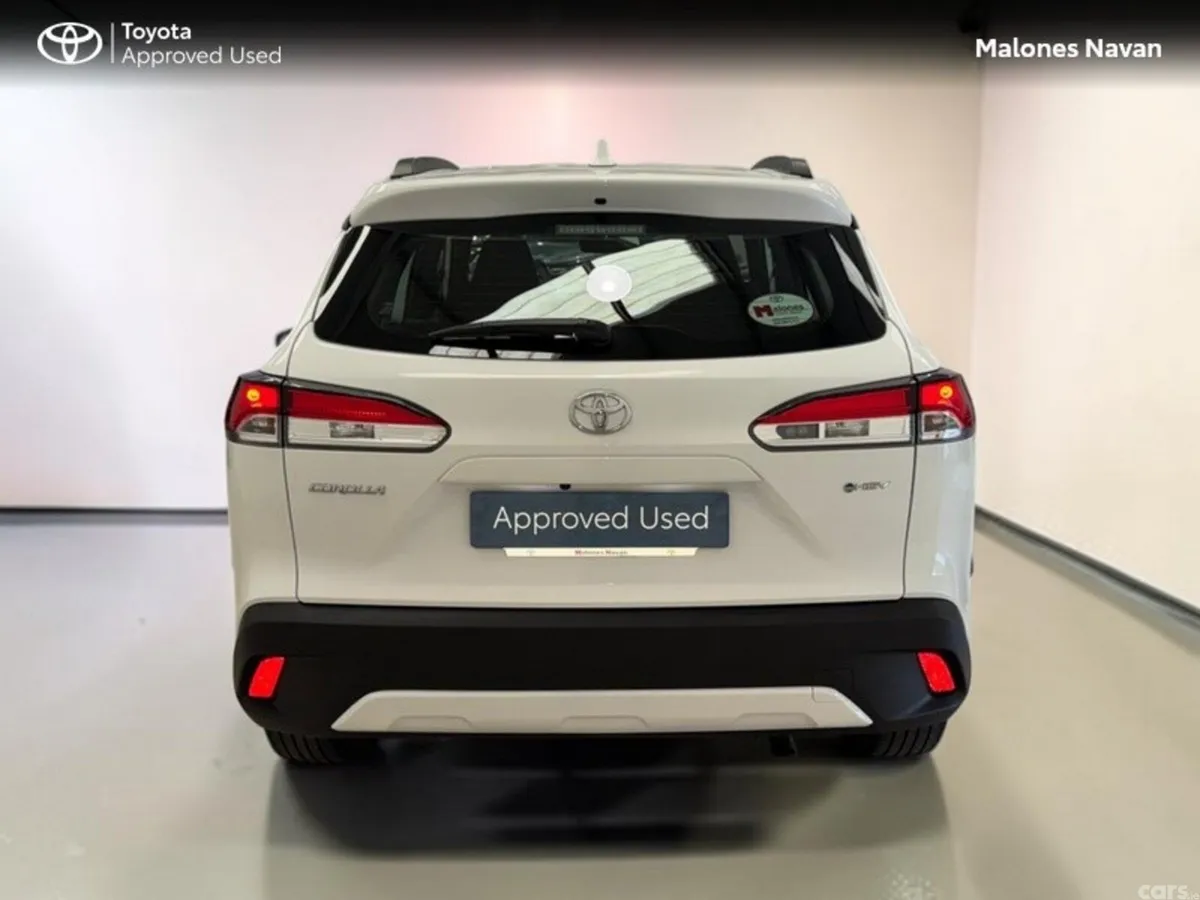 Toyota Corolla Cross SUV, Petrol Hybrid, 2024, White