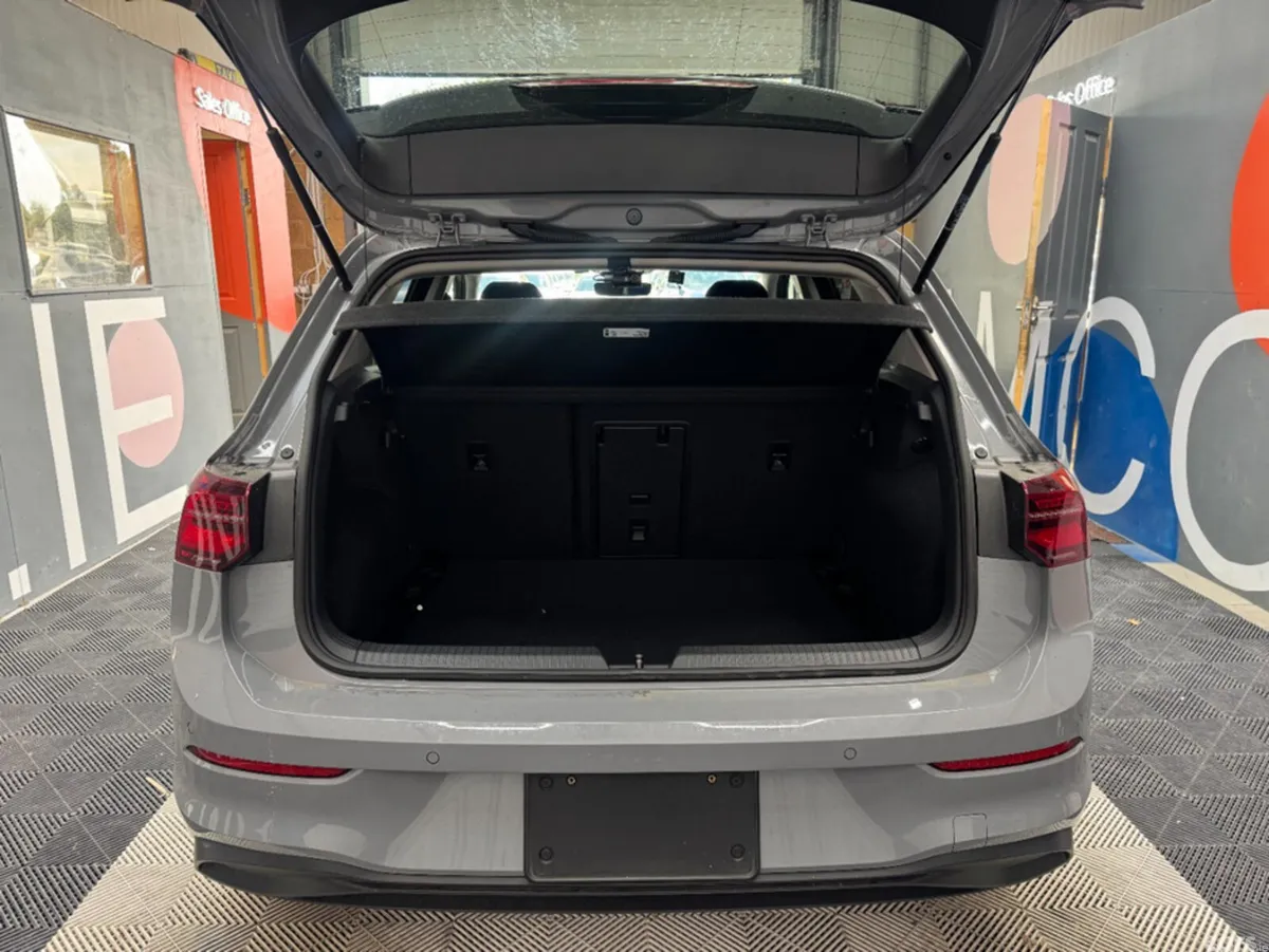 Volkswagen Golf Hatchback, Diesel, 2024, Grey
