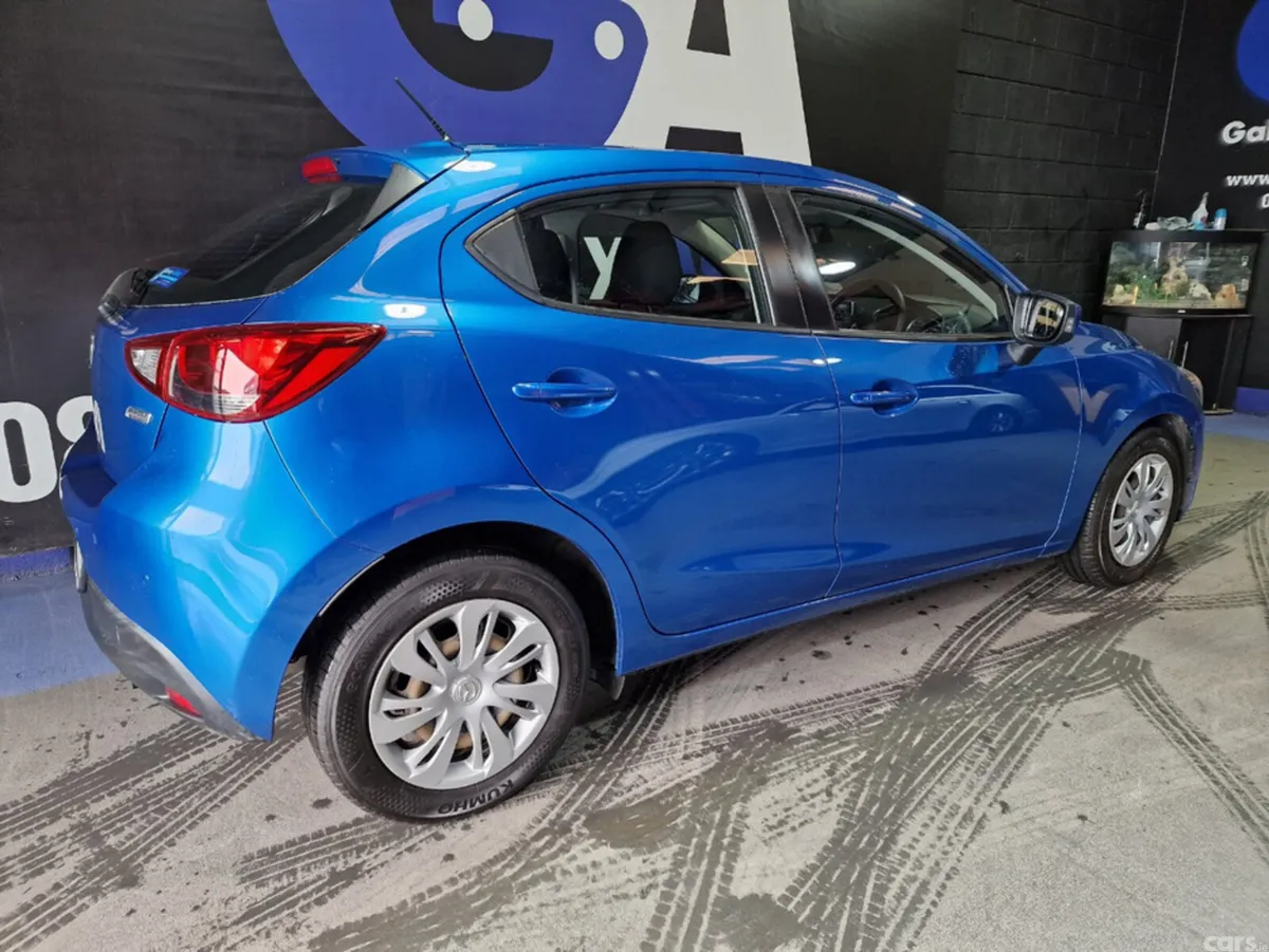 Mazda Mazda2 Hatchback, Petrol, 2017, Blue