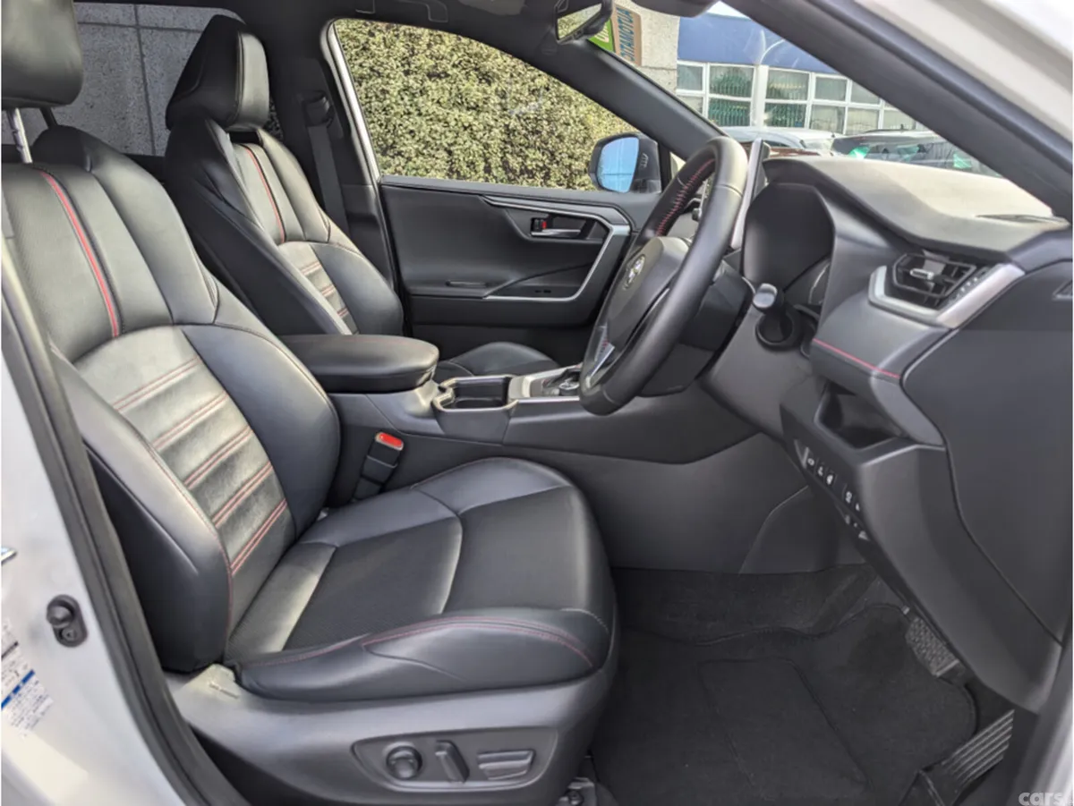 Toyota RAV4 SUV, Petrol Plug-in Hybrid, 2021, White
