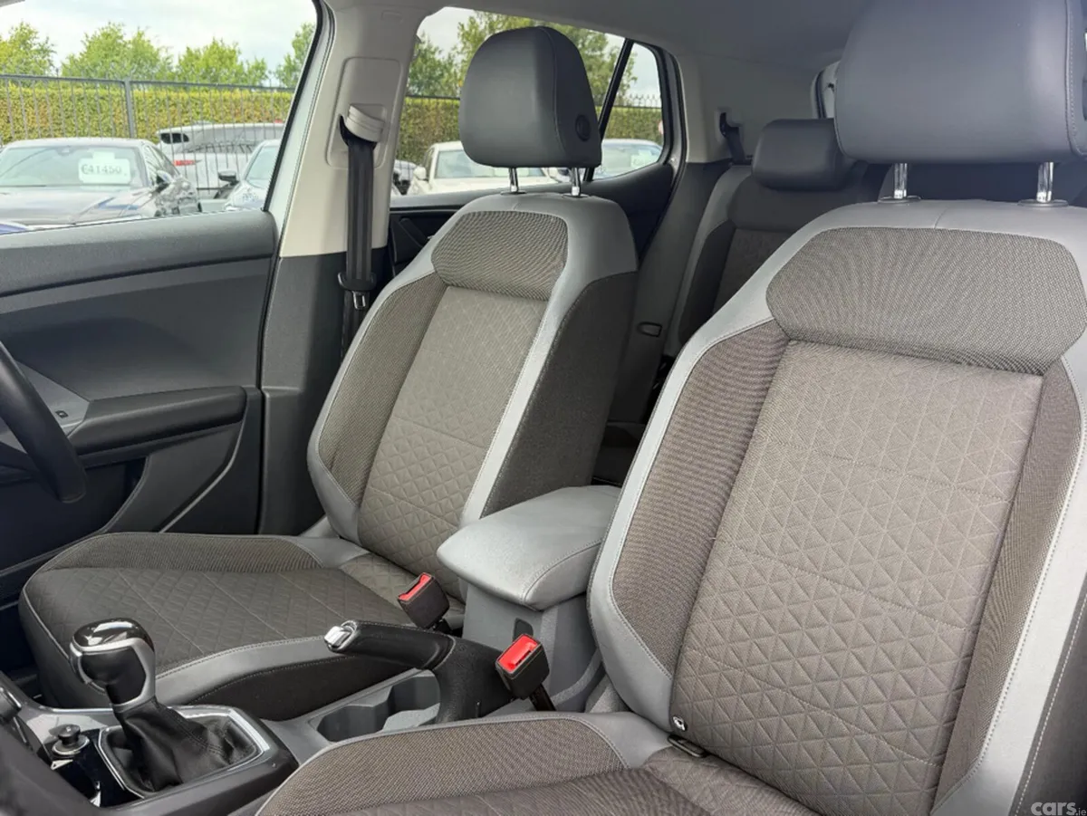 Volkswagen T-Cross SUV, Diesel, 2019, White