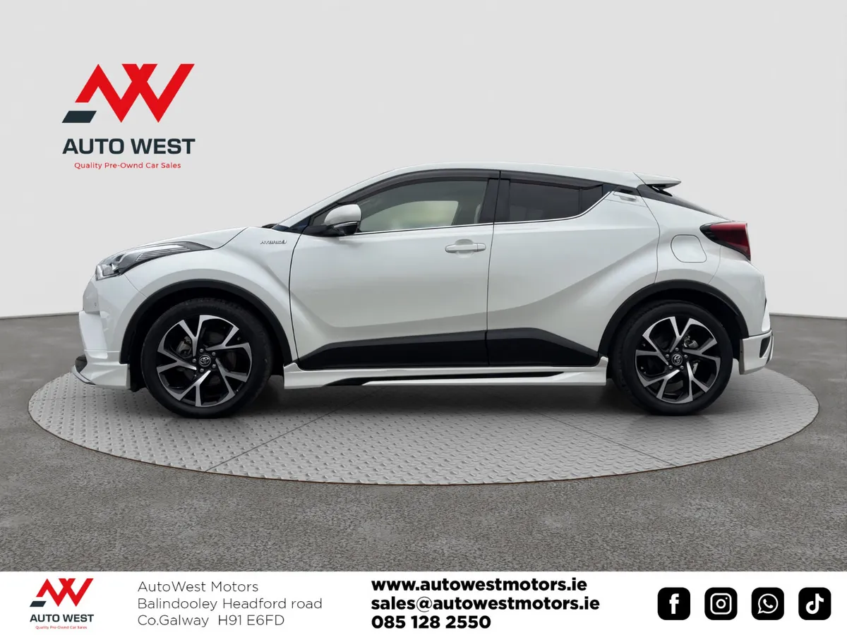 Toyota C-HR Saloon, Petrol Hybrid, 2018, White