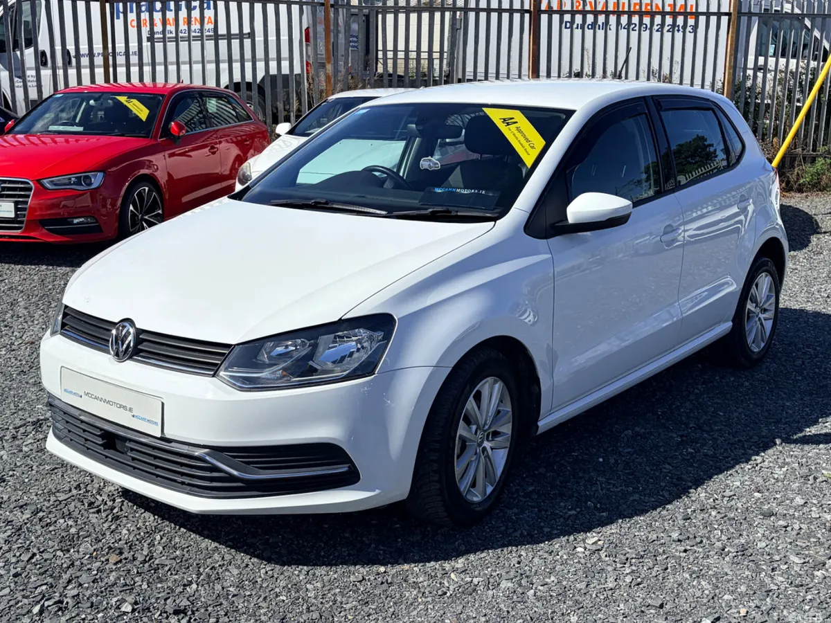 Volkswagen Polo Hatchback, Petrol, 2016, White