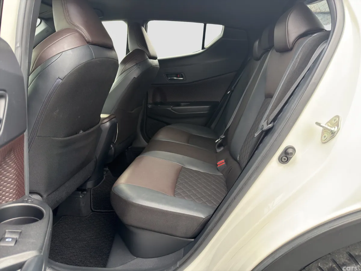 Toyota C-HR Saloon, Petrol Hybrid, 2018, White