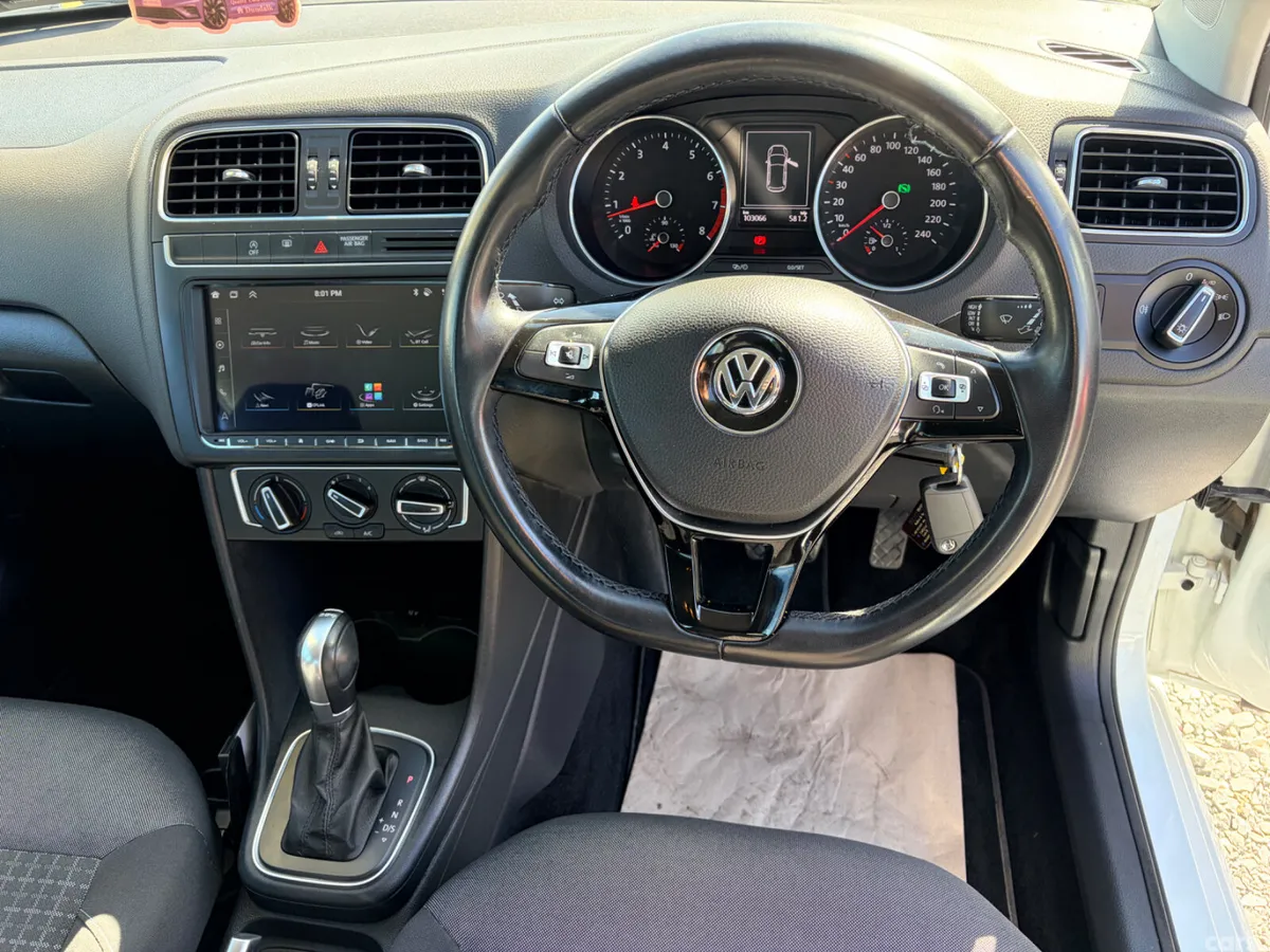 Volkswagen Polo Hatchback, Petrol, 2016, White