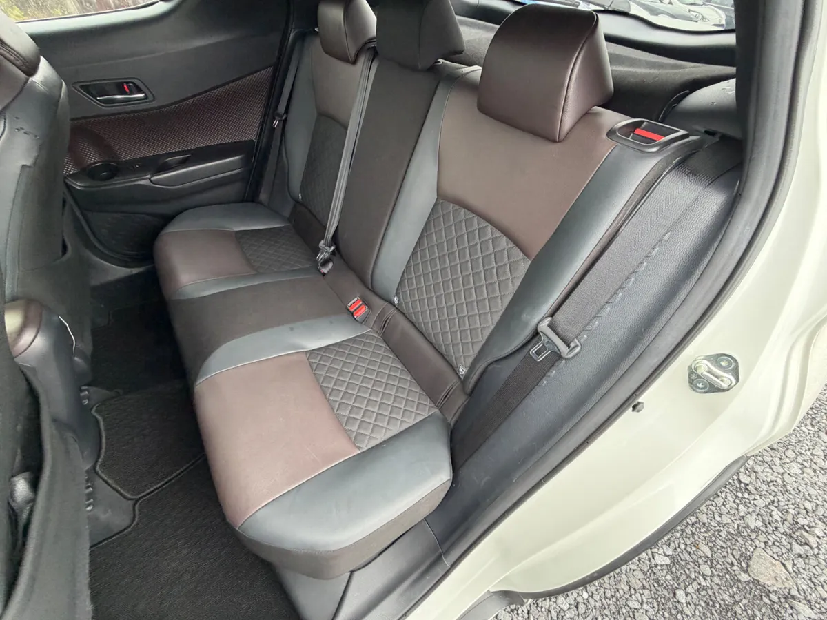 Toyota C-HR Saloon, Petrol Hybrid, 2018, White
