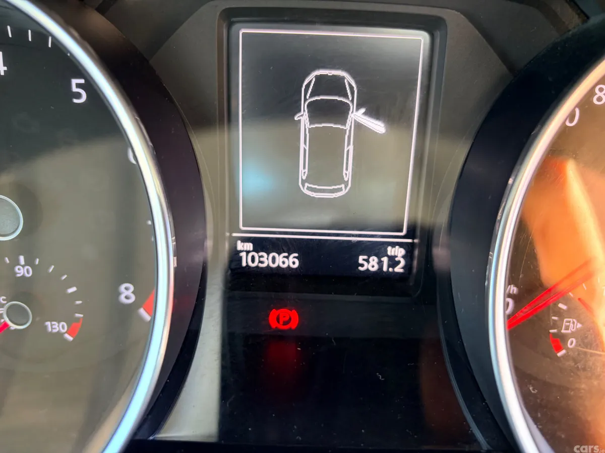 Volkswagen Polo Hatchback, Petrol, 2016, White