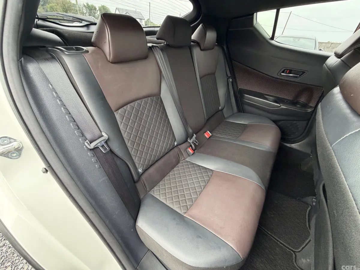 Toyota C-HR Saloon, Petrol Hybrid, 2018, White