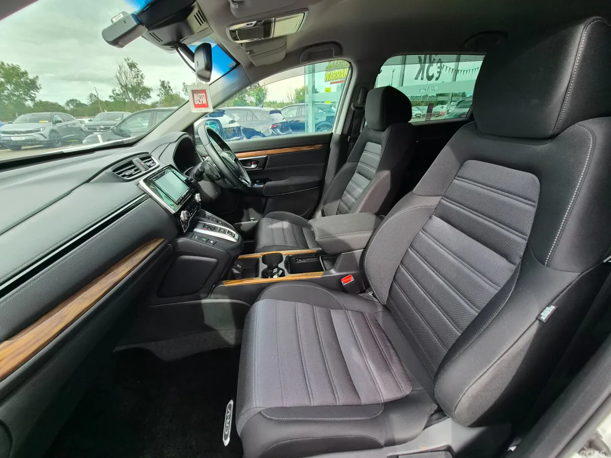 Honda CR-V SUV, Petrol Hybrid, 2019, White