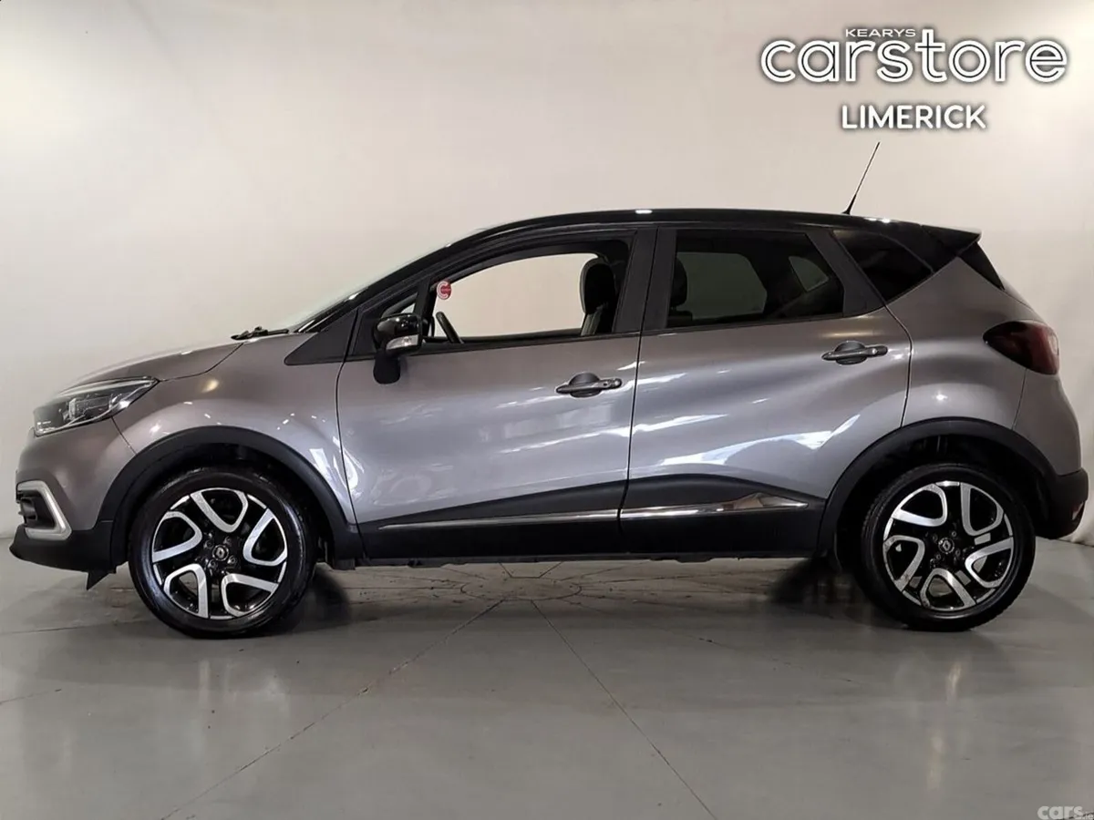 Renault Captur Hatchback, Petrol, 2020, Grey