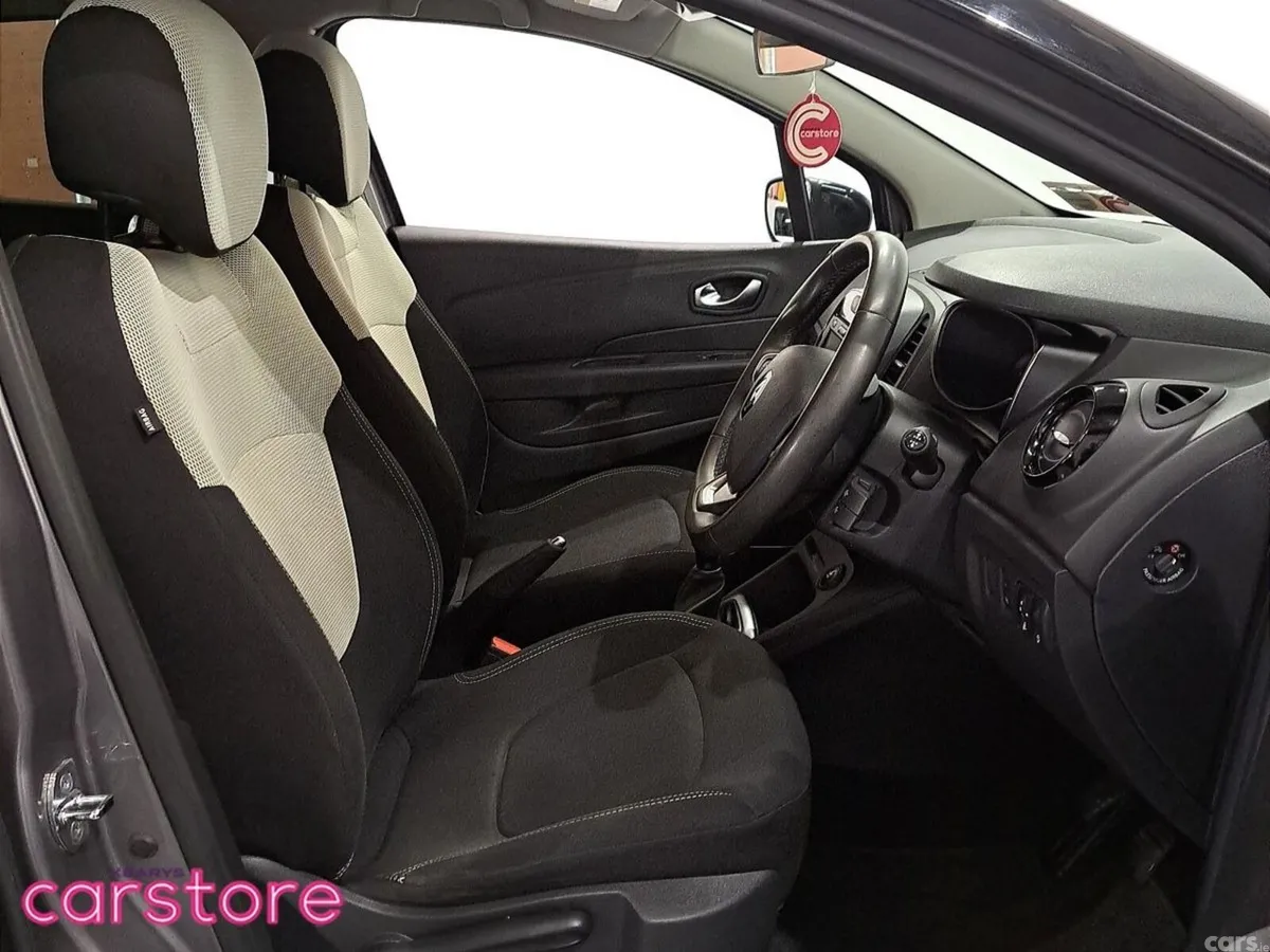 Renault Captur Hatchback, Petrol, 2020, Grey