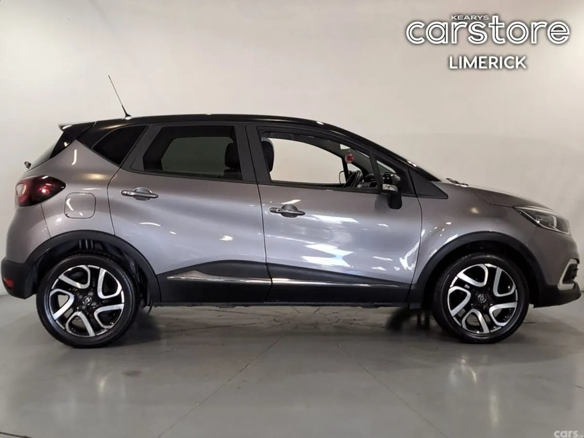 Renault Captur Hatchback, Petrol, 2020, Grey