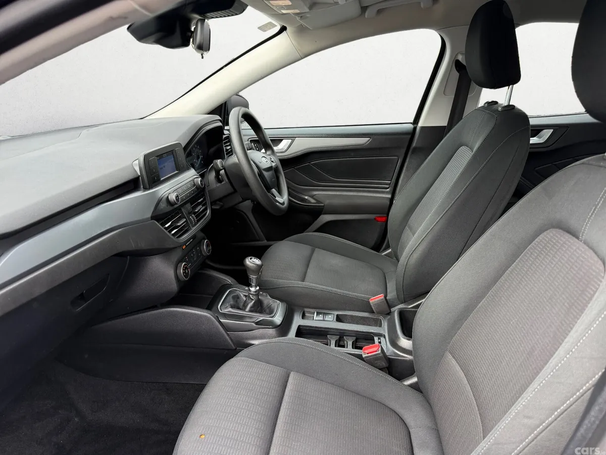 Ford Focus Hatchback, Diesel, 2019, Black
