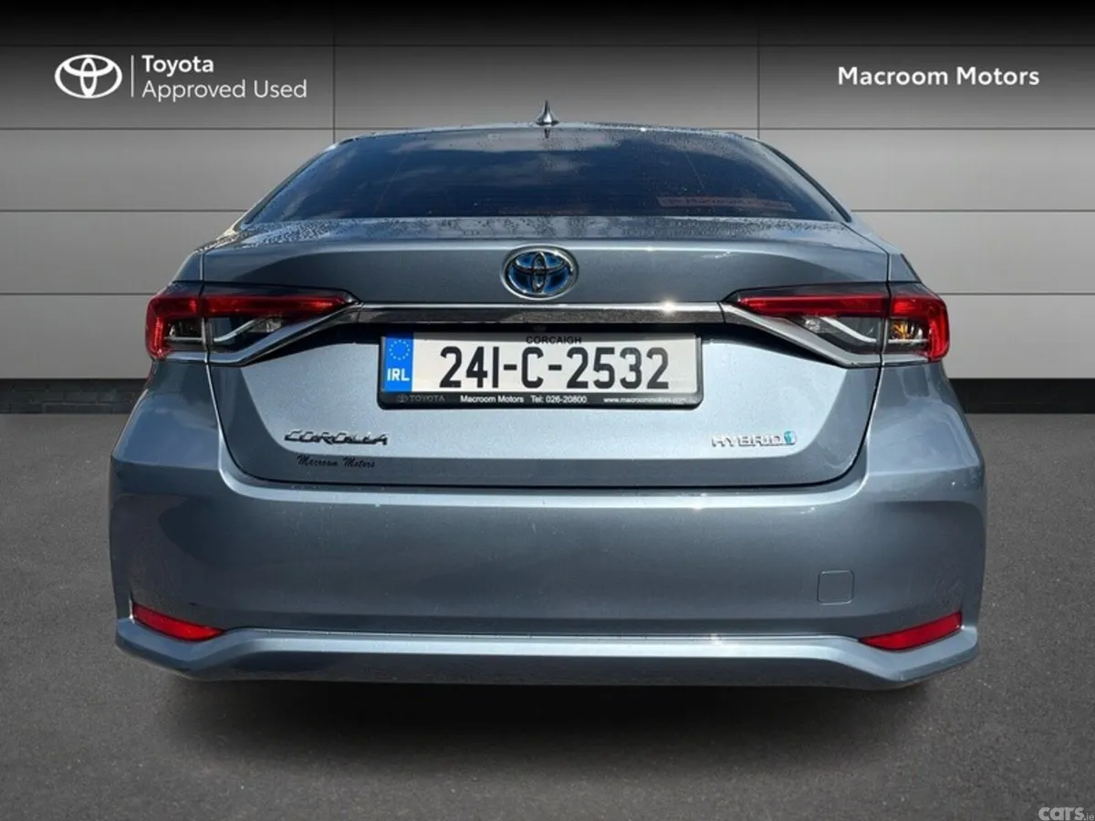 Toyota Corolla Saloon, Petrol Hybrid, 2024, Grey