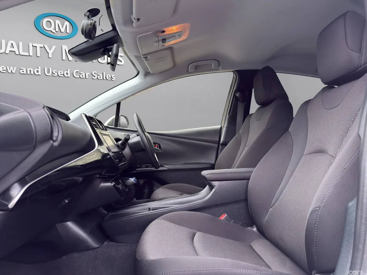 Toyota Prius Hatchback, Petrol Hybrid, 2023, White