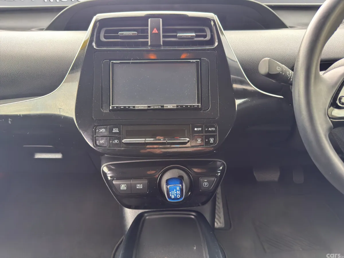 Toyota Prius Hatchback, Petrol Hybrid, 2023, White