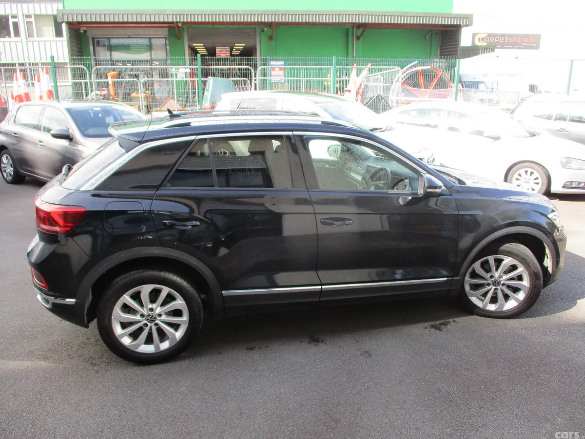 Volkswagen T-Roc SUV, Diesel, 2022, Black