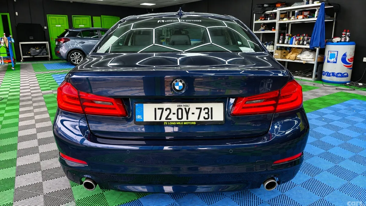 BMW 5-Series Saloon, Petrol Plug-in Hybrid, 2017, Blue