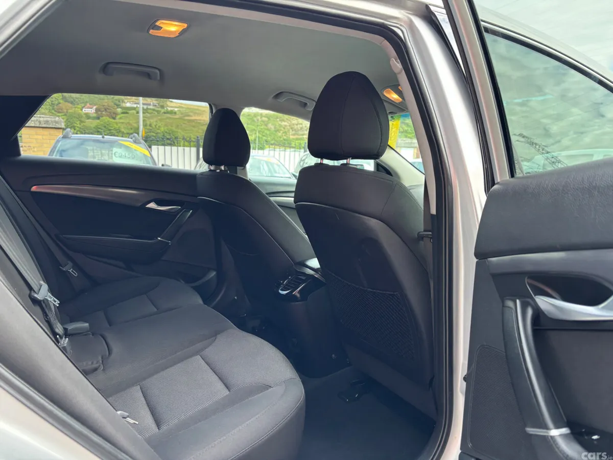 Hyundai i40 Estate, Diesel, 2015, Silver