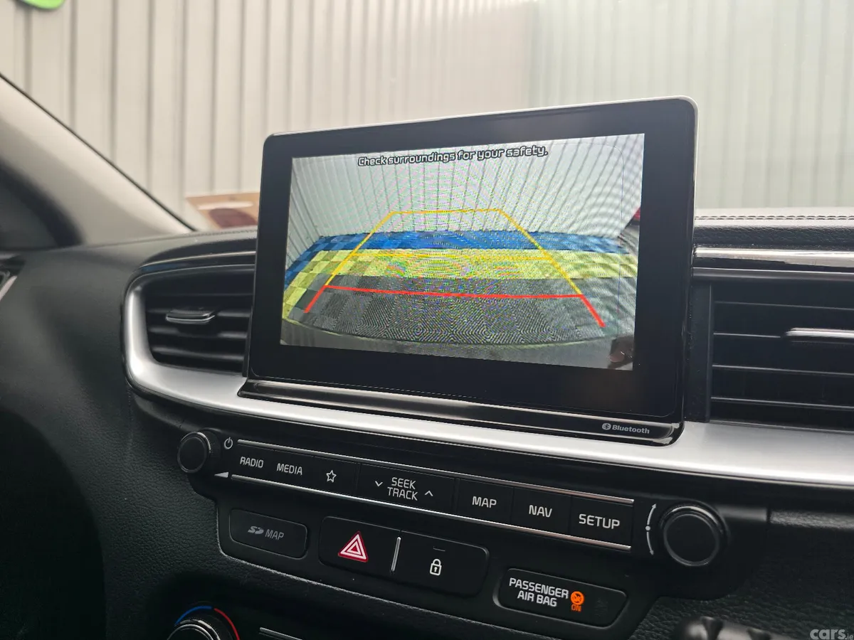 Kia Ceed Hatchback, Diesel, 2019, Grey
