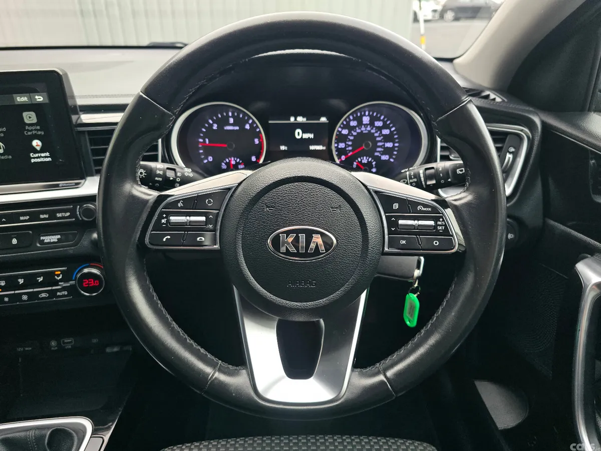 Kia Ceed Hatchback, Diesel, 2019, Grey