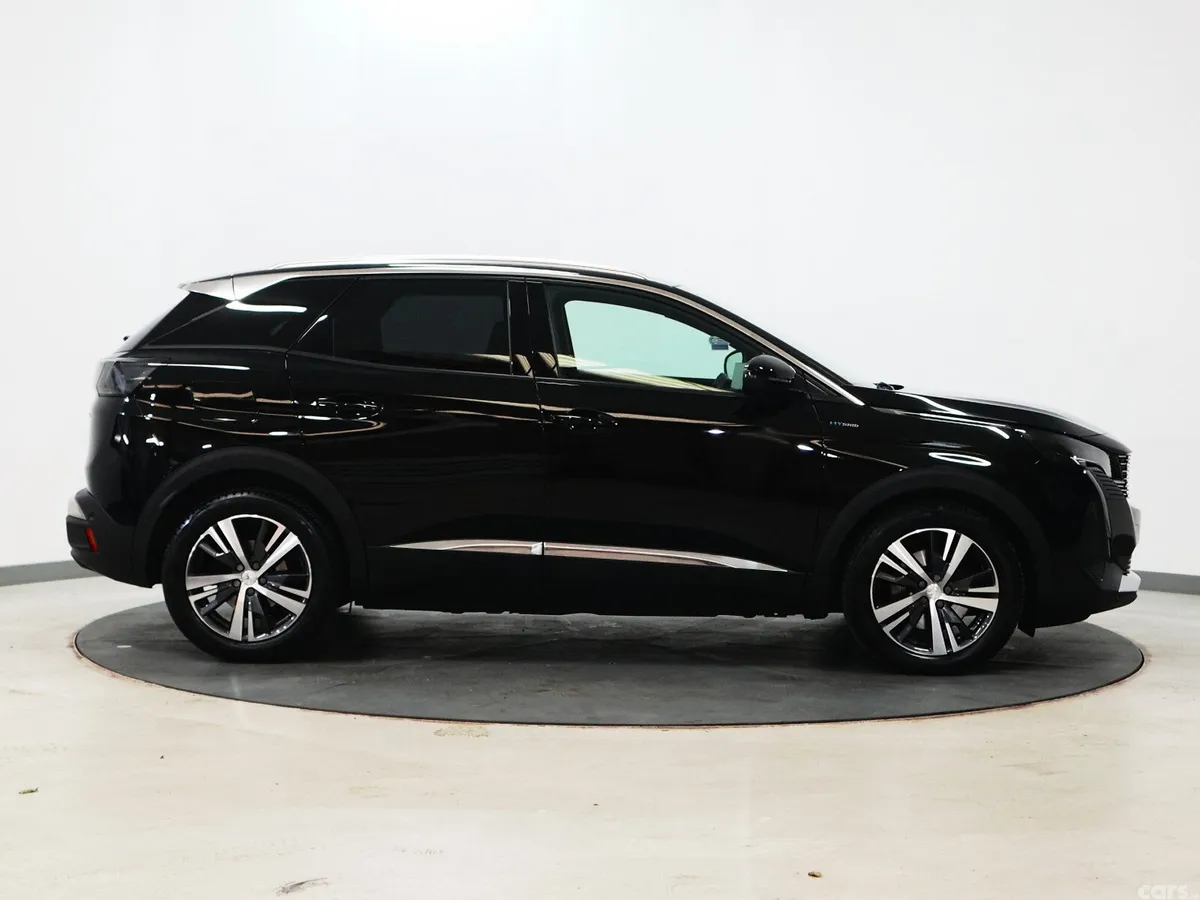 Peugeot 3008 Hatchback, Petrol Plug-in Hybrid, 2023, Black