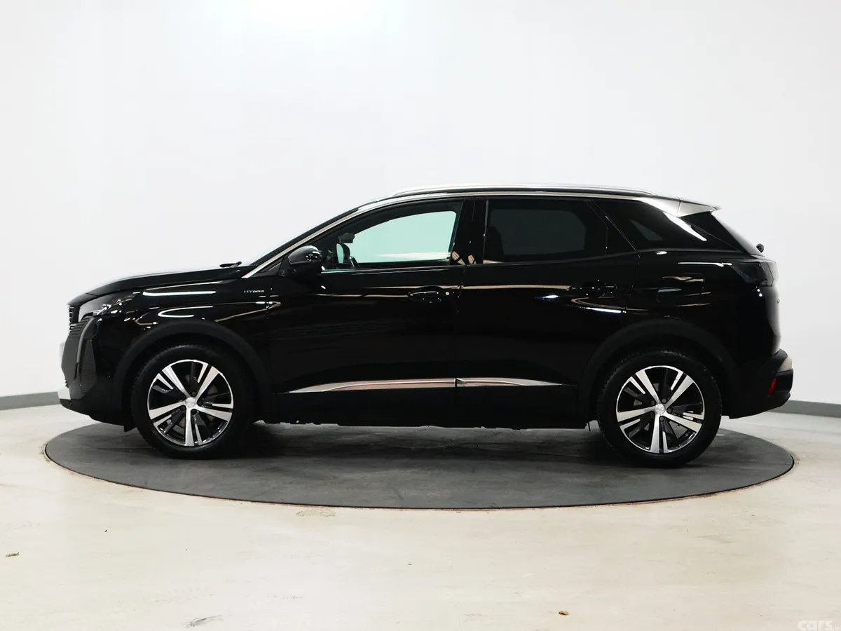 Peugeot 3008 Hatchback, Petrol Plug-in Hybrid, 2023, Black