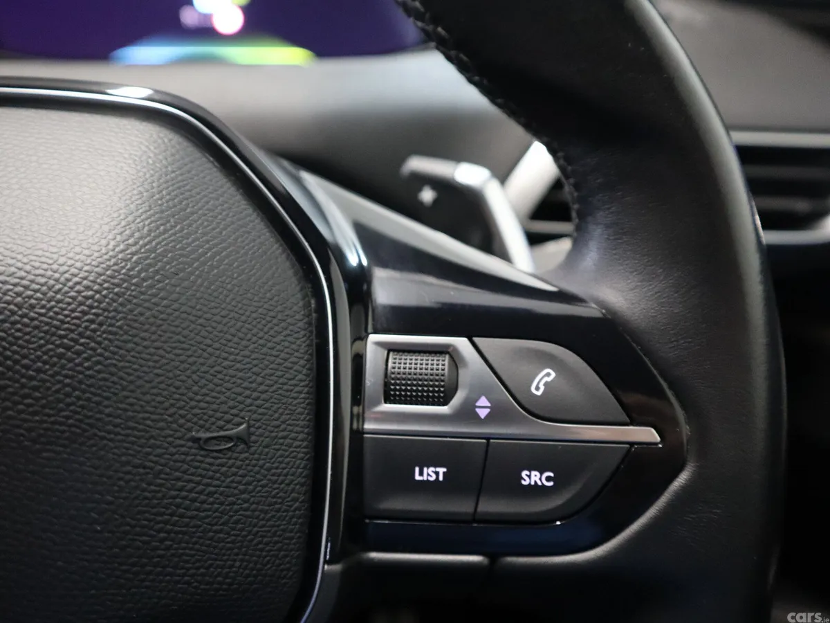 Peugeot 3008 Hatchback, Petrol Plug-in Hybrid, 2023, Black